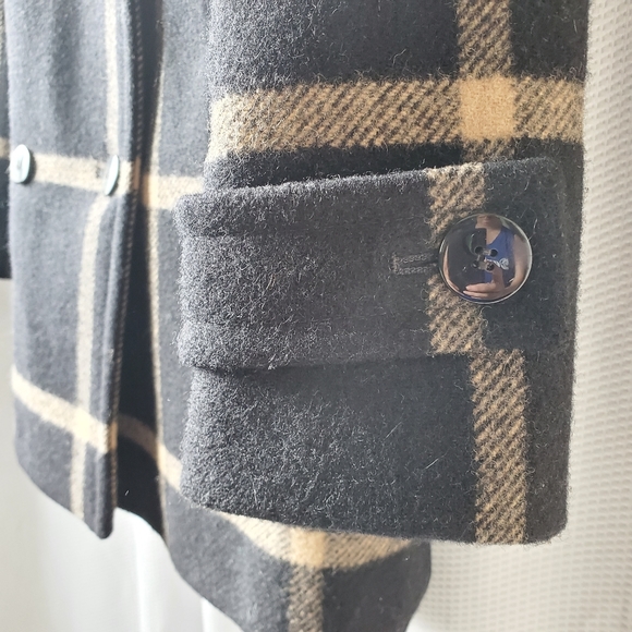 Pendleton Coat - Picture 4 of 6